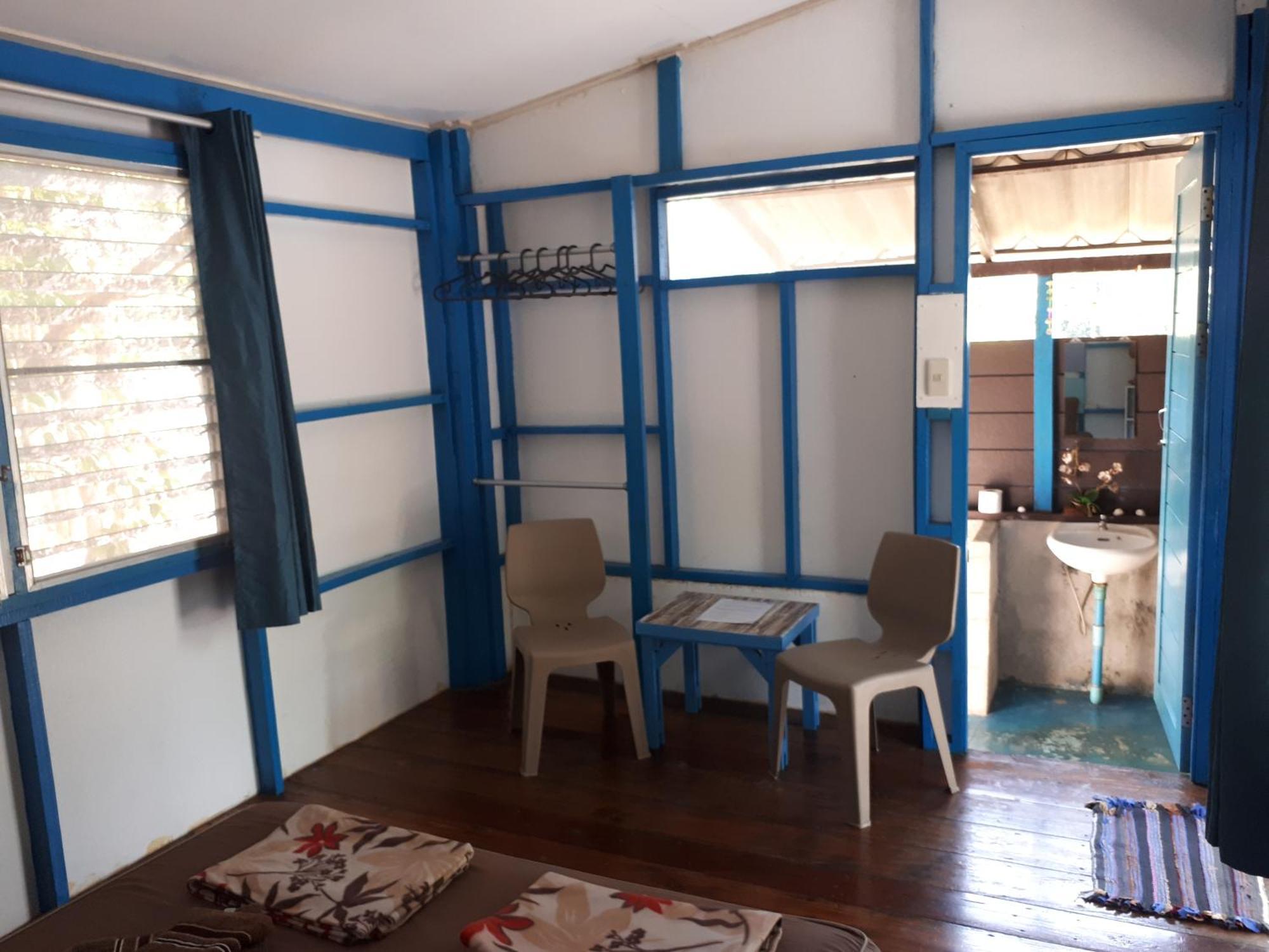 Phayam Friends Hotel Koh Phayam Luaran gambar