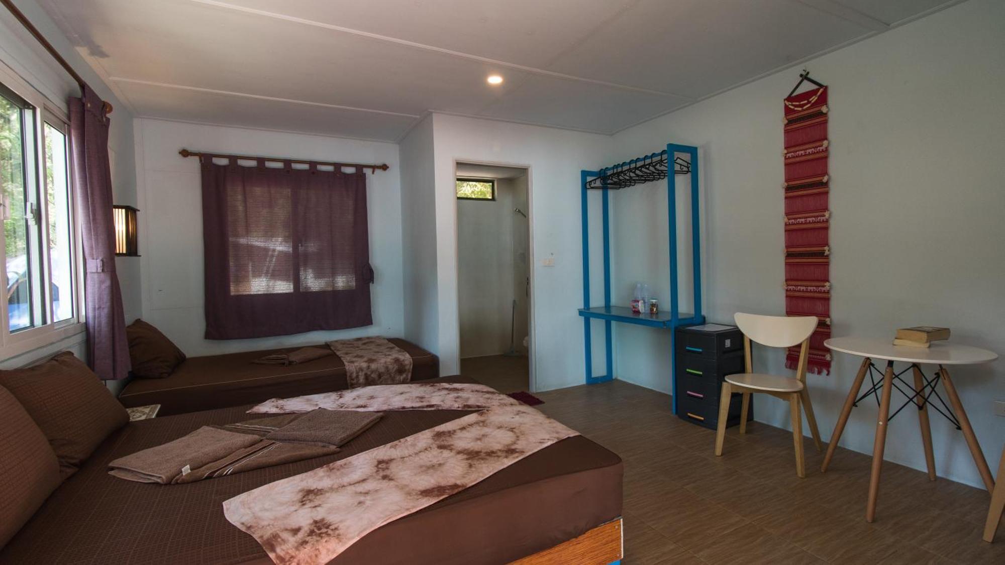 Phayam Friends Hotel Koh Phayam Luaran gambar