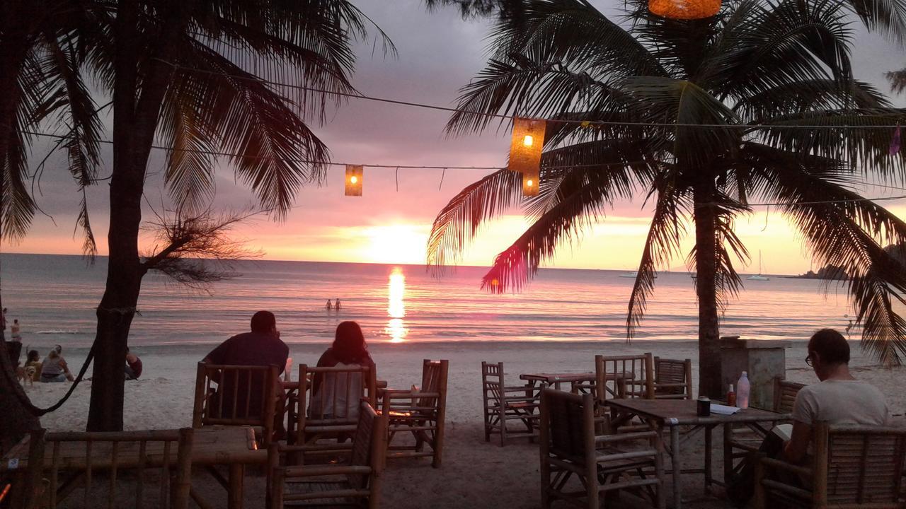 Phayam Friends Hotel Koh Phayam Luaran gambar