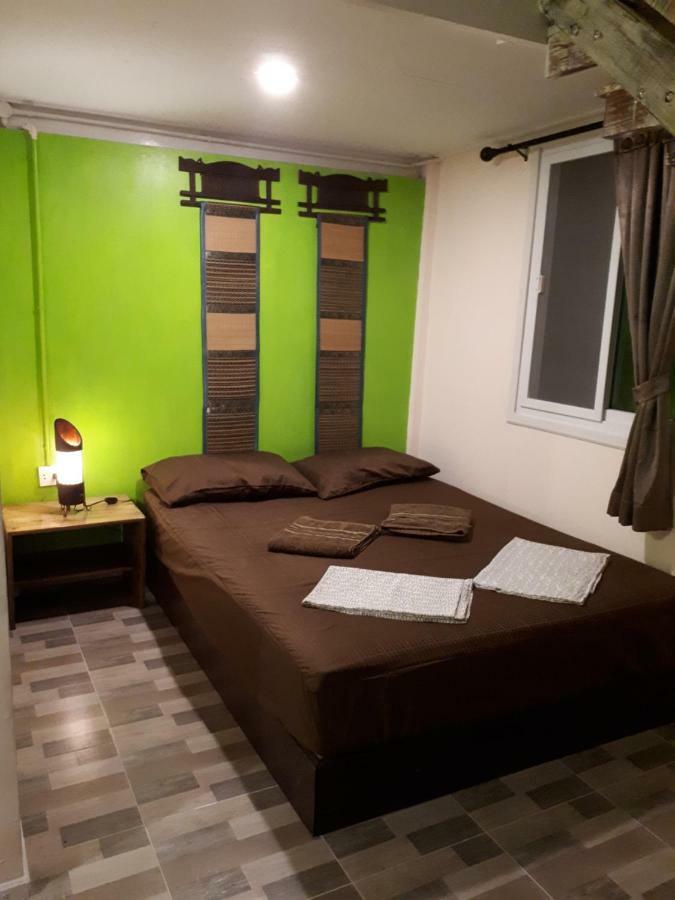 Phayam Friends Hotel Koh Phayam Luaran gambar