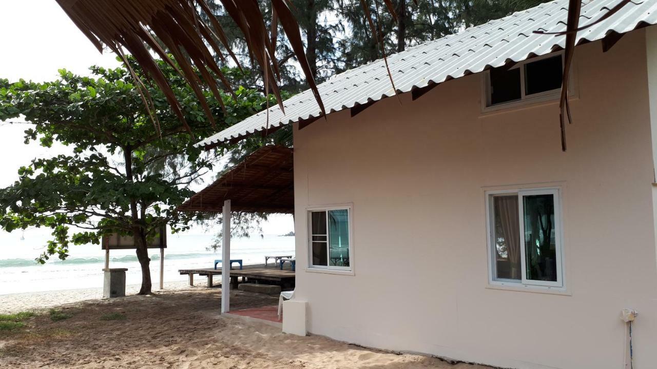 Phayam Friends Hotel Koh Phayam Luaran gambar