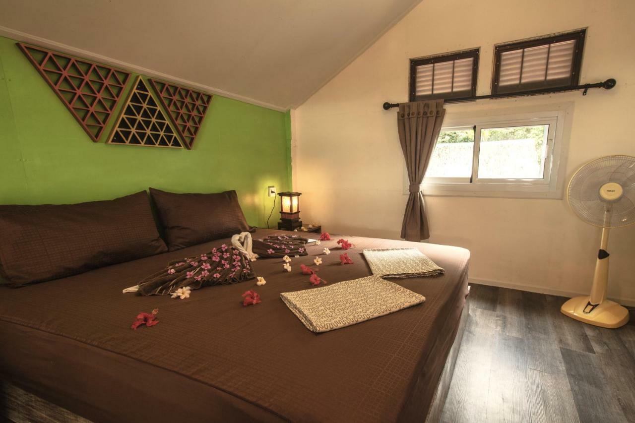 Phayam Friends Hotel Koh Phayam Luaran gambar